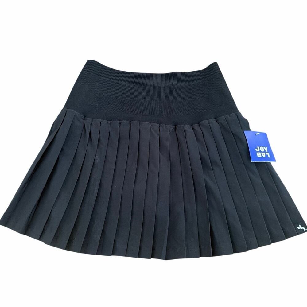 JoyLab Joy Lab High Rise Pleated Tennis Skort Skirt
Shorts black  NWT